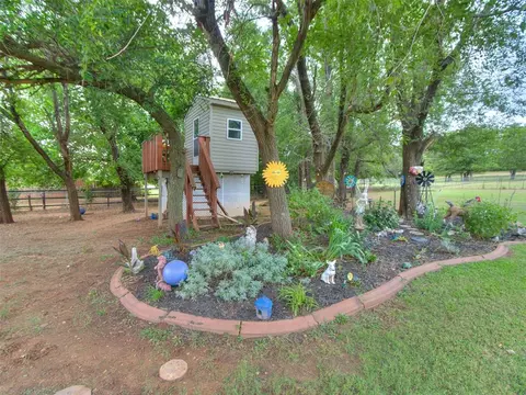 5286 N Dobbs Rd, Harrah, OK 73045