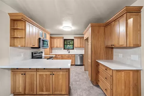 410 Timber Creek Dr, Tuttle, OK 73089 photo 13