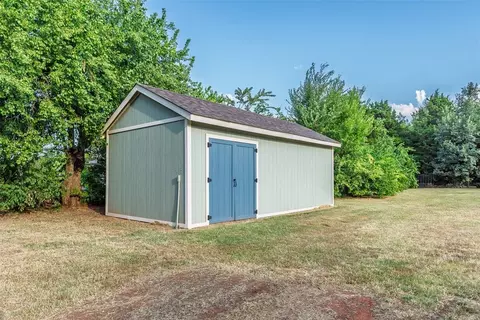 410 Timber Creek Dr, Tuttle, OK 73089 photo 37