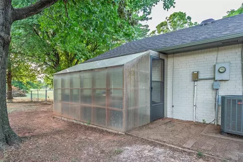410 Timber Creek Dr, Tuttle, OK 73089 photo 33