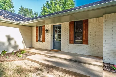 410 Timber Creek Dr, Tuttle, OK 73089 photo 4