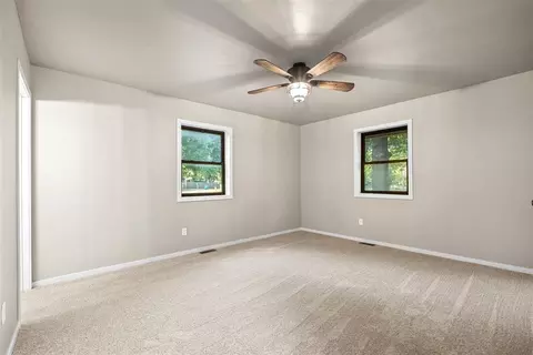 410 Timber Creek Dr, Tuttle, OK 73089 photo 18