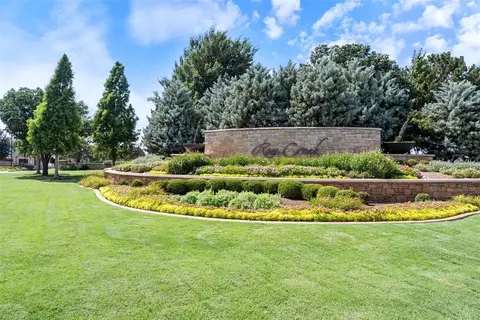 17104 Trophy Dr, Edmond, OK 73012