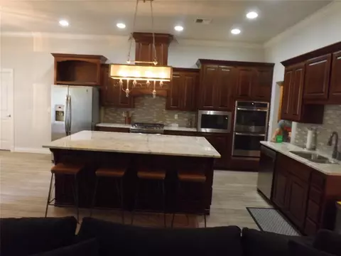 Kitchen - 2921 Stephanie Ln, Altus, OK 73521 photo 1 of 7