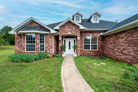 5403 S Bluebird Trl, Stillwater, OK 74074