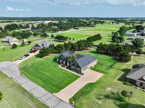 View/Area - 4491 Carson Trl, Guthrie, OK 73044 photo 2 of 3