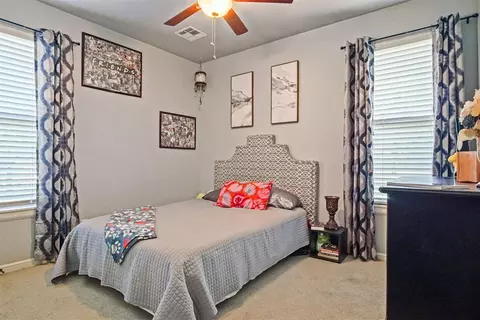 Bedroom - 4491 Carson Trl, Guthrie, OK 73044 photo 3 of 6