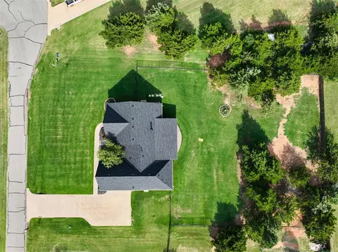 View/Area - 4491 Carson Trl, Guthrie, OK 73044 photo 3 of 3
