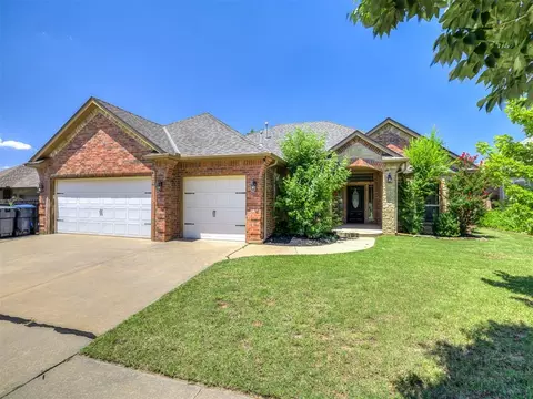 8617 NW 113th Ct, Oklahoma City, OK 73162