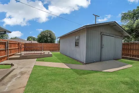 801 Cambridge Dr, Altus, OK 73521 photo 44