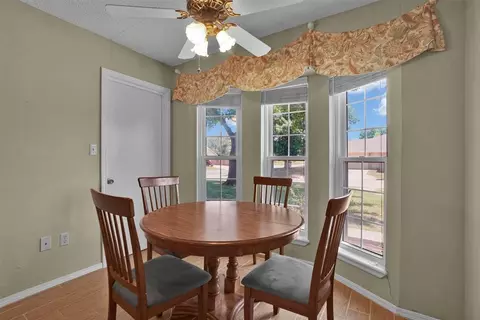 801 Cambridge Dr, Altus, OK 73521 photo 16