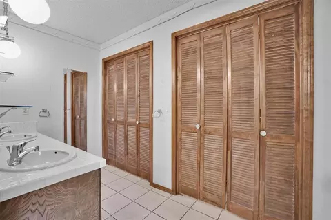 801 Cambridge Dr, Altus, OK 73521 photo 32