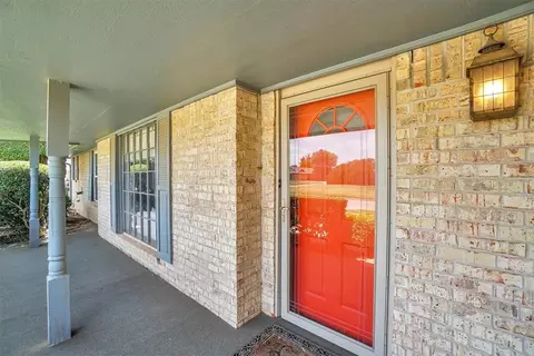 801 Cambridge Dr, Altus, OK 73521 photo 5