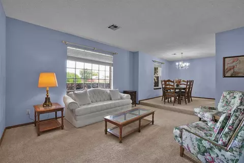 801 Cambridge Dr, Altus, OK 73521 photo 8