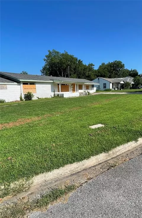 505 Hammers Rd, Ardmore, OK 73401