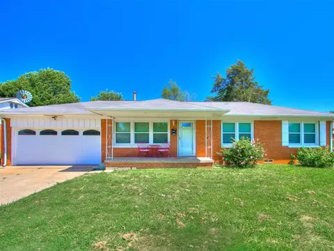 5245 NW 46th St, Warr Acres, OK 73122