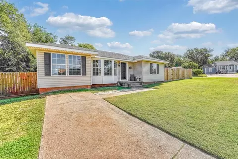 116 Currell Ln, Elk City, OK 73644