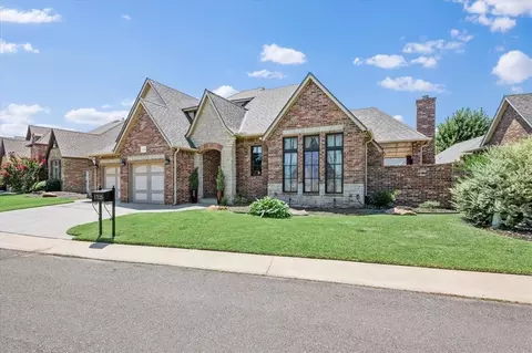 17125 Royal Troon Dr, Edmond, OK 73012