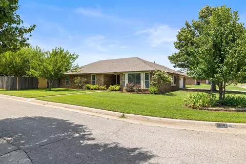 4001 Landmark Rd, Yukon, OK 73099