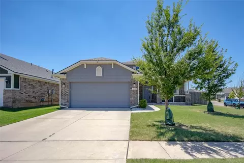 3028 Montane Dr, Norman, OK 73069