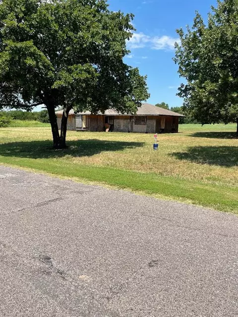9305 NE 42nd St, Spencer, OK 73084