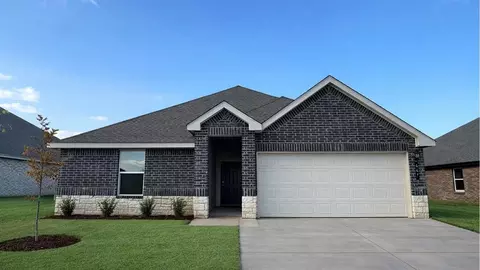 447 Park Place Dr, Newcastle, OK 73065