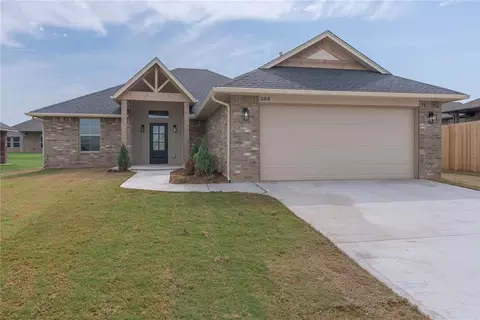 584 Hackberry Ln, Washington, OK 73093