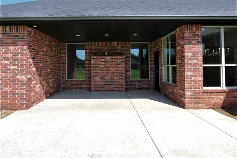 1204 Whispering Meadows Ln, Tuttle, OK 73089 photo 12