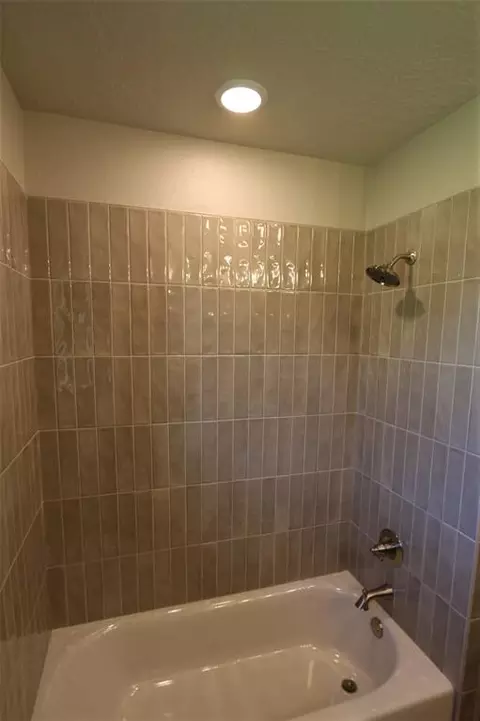 1204 Whispering Meadows Ln, Tuttle, OK 73089 photo 11