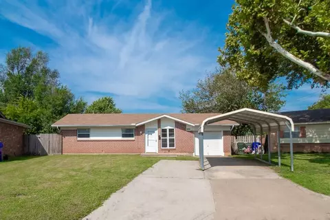 610 Albany Pl, Norman, OK 73071