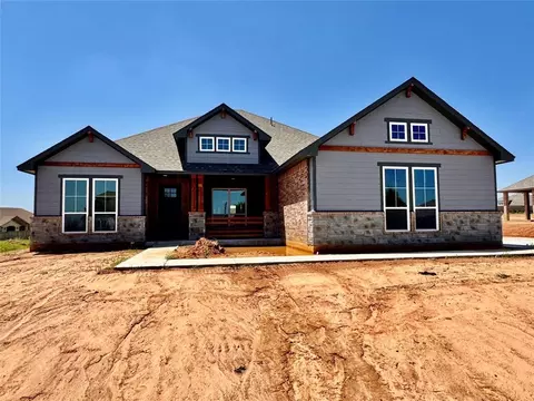 10116 NW 100th St, Yukon, OK 73099