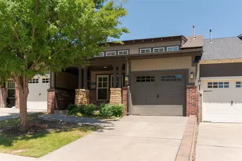 672 Outer Banks Way, Edmond, OK 73034