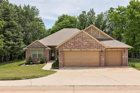 12360 Hidden Run Rd, Guthrie, OK 73044
