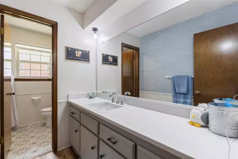 645 E 28th St, Edmond, OK 73013 photo 16