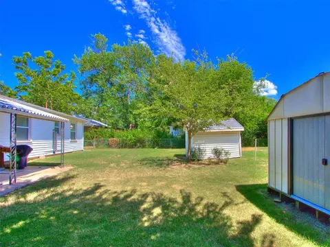 702 E Washington St, Tecumseh, OK 74873 photo 32