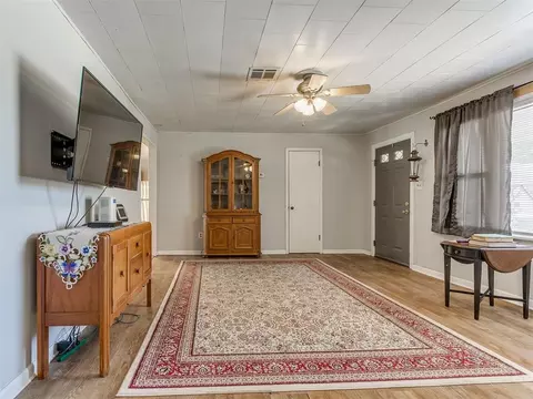 702 E Washington St, Tecumseh, OK 74873 photo 6