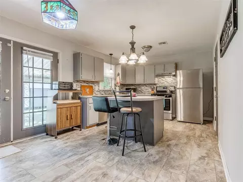 702 E Washington St, Tecumseh, OK 74873 photo 12