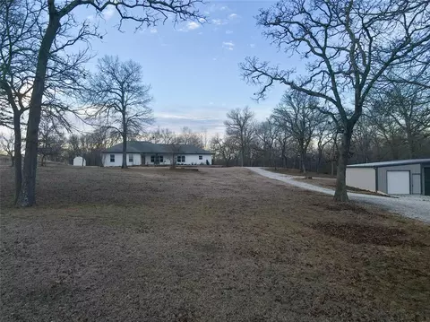 22459 1560 County Rd, Stonewall, OK 74871