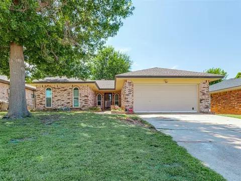 408 Linda Ln, Yukon, OK 73099