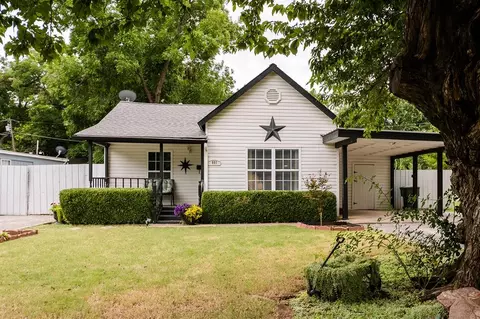 801 N Oak St, Pauls Valley, OK 73075