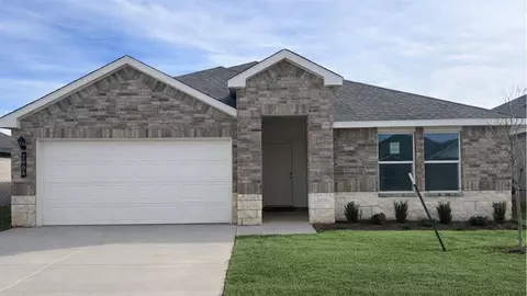 2908 Ember Dr, Oklahoma City, OK 73099