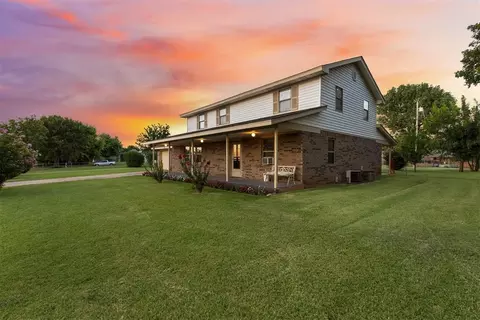 318 S Adams St, Pocasset, OK 73079