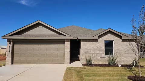 1117 E Stetson Ln, Mustang, OK 73064