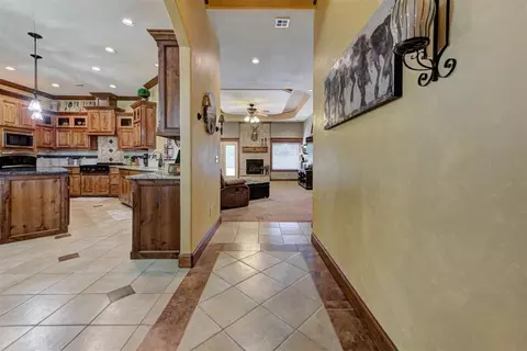Entry Way - 4220 Caribou St, Tuttle, OK 73089 photo 2 of 3