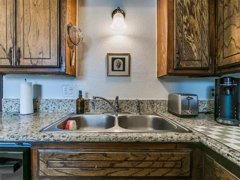 3901 N Kickapoo Ave #33, Shawnee, OK 74804 photo 14