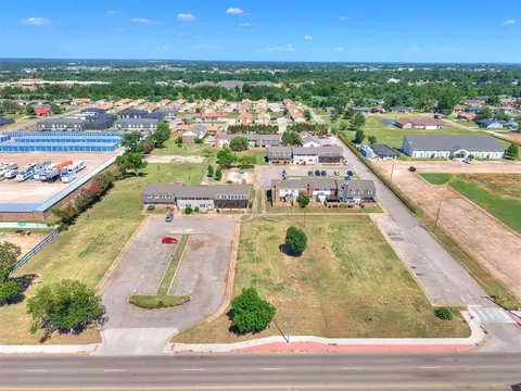 3901 N Kickapoo Ave #33, Shawnee, OK 74804 photo 9