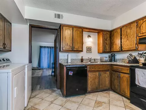 3901 N Kickapoo Ave #33, Shawnee, OK 74804 photo 18