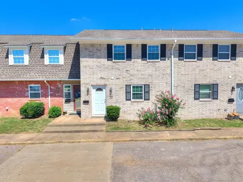3901 N Kickapoo Ave #33, Shawnee, OK 74804 photo 4