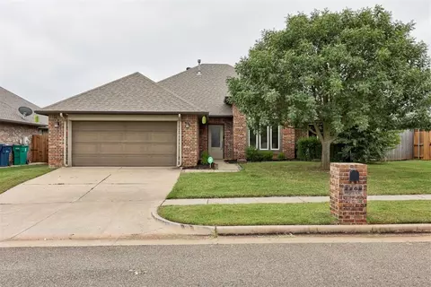 2208 NW 173rd St, Edmond, OK 73012