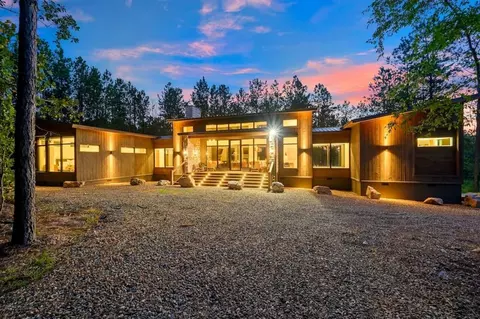 393 Lost Cedar Trl, Broken Bow, OK 74728